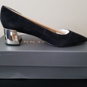 New A.T. Suede, Pointy Toe, Block heel Pumps